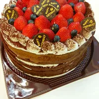 Snapdishの料理写真:strawberry chocolate Cake|dbbyleiさん