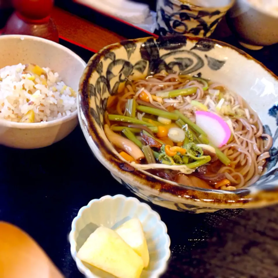 山菜蕎麦と栗ご飯|901さん