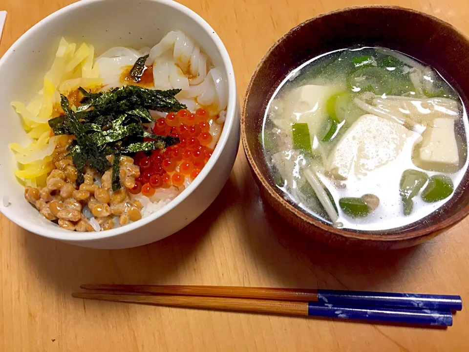 Snapdishの料理写真:手作り❤️いくらの醤油漬け。お子様self盛り付け丼|ふみぃさん