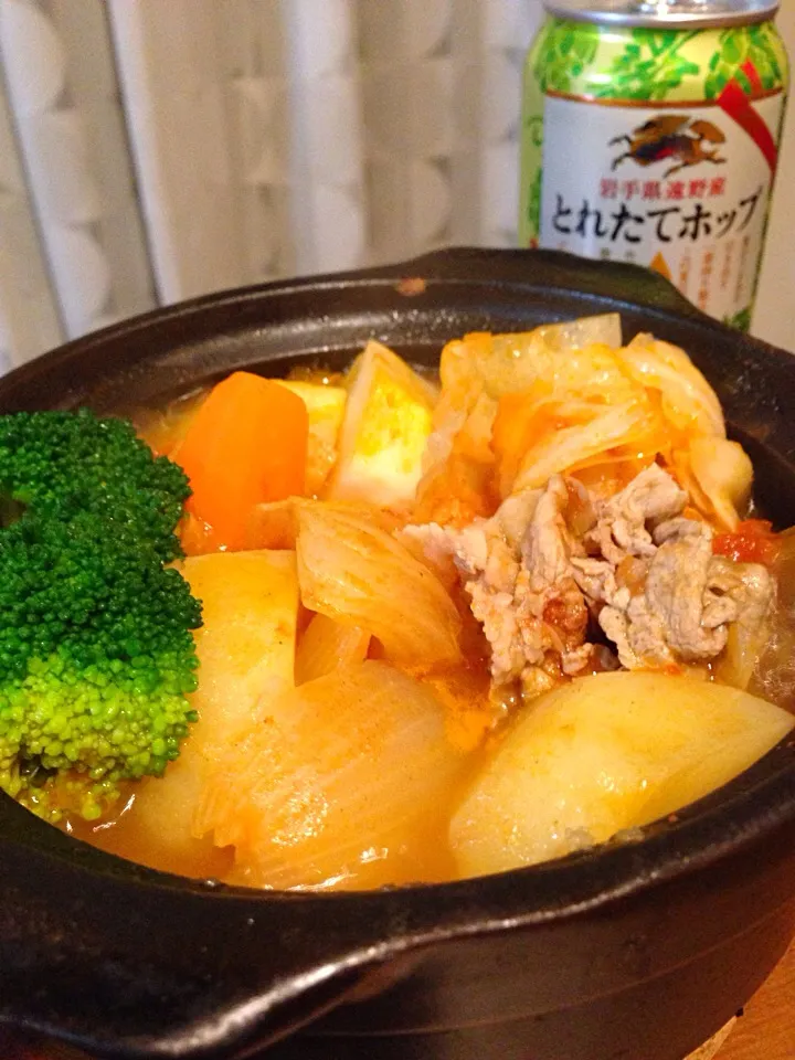 トマト鍋🍲とれたてホップ一番搾り美味し〜😄|アイさん