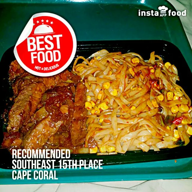 Snapdishの料理写真:I made pad thia noodles and orange beef #instafood #instafoodapp #android #sky #outdoors #nature #world #love #followme #follow #beautiful #instagood #fun #cool|christl babcockさん