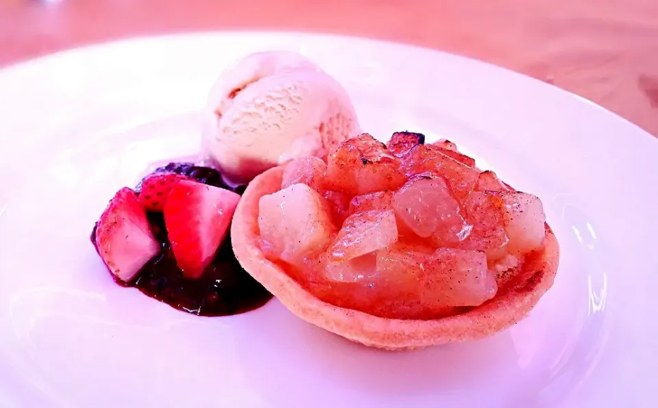 Fresh pear tart|Antonyさん