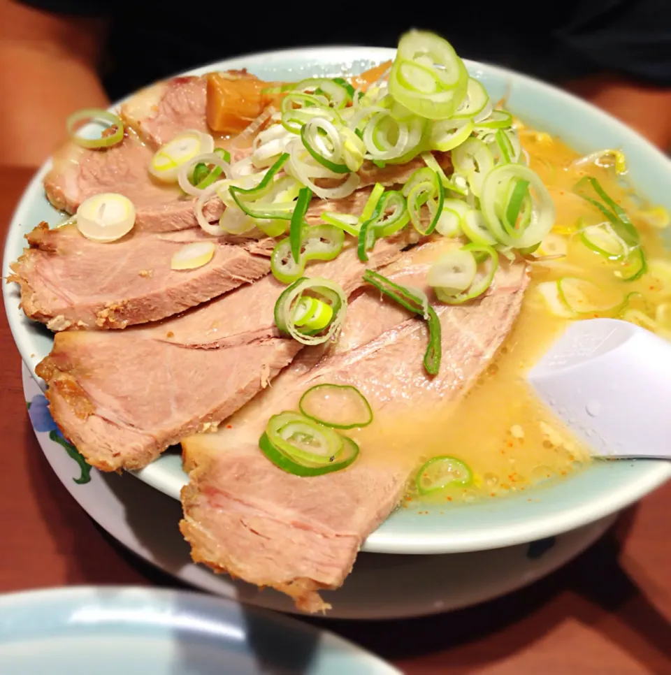 Snapdishの料理写真:Char siew miso ramen@Baikohken|coxiella24さん