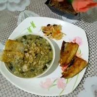 sauteed mung beans with fried fish & atchara|pamさん