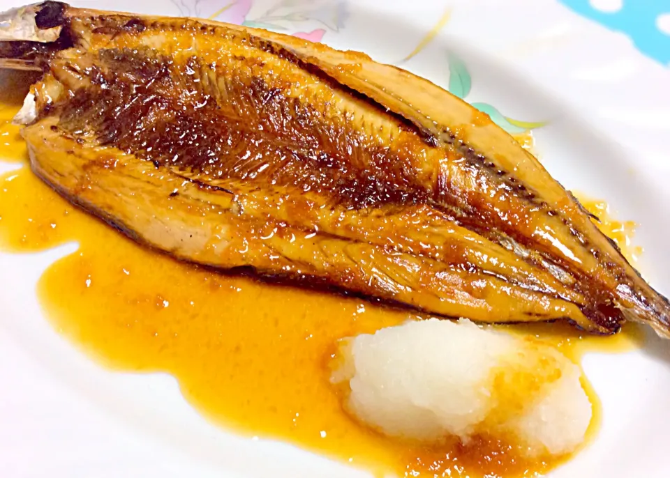 Snapdishの料理写真:Grilled Sanma (pacific saury)✨ ✨|Liezlさん