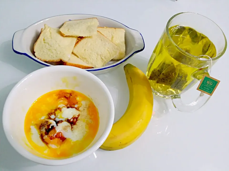 Butter Sugar Bread with 2 Soft Boiled Eggs 
TWG Sencha & Banana|🌷lynnlicious🌷さん