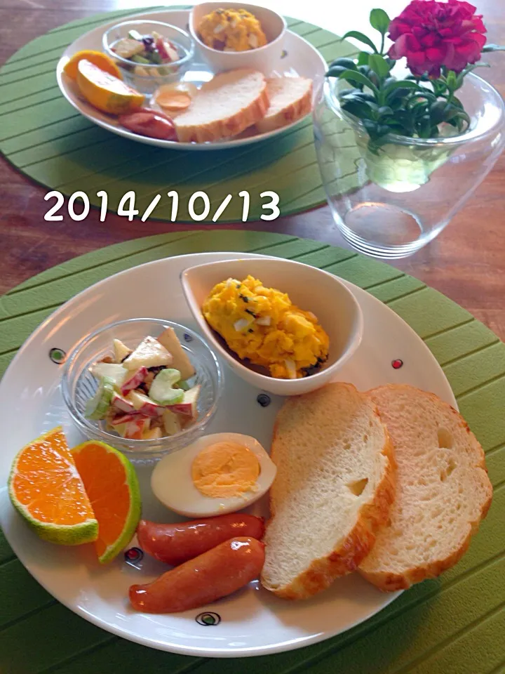 Snapdishの料理写真:朝ごはん 2014・10・13|ローゼルさん