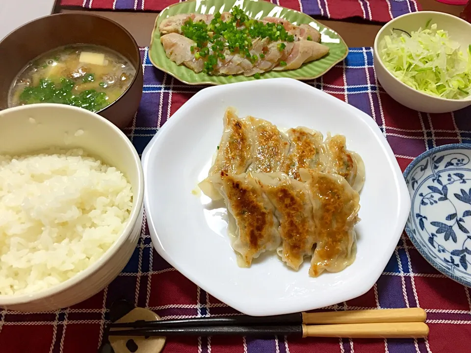 餃子定食。|kayonさん