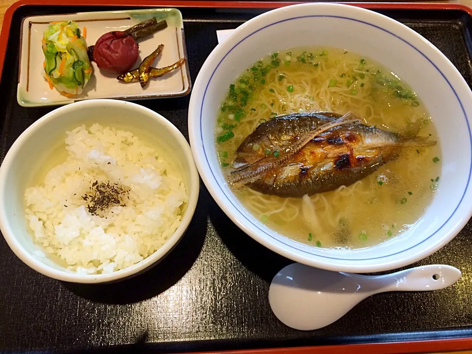 鮎ラーメン|じょんさん