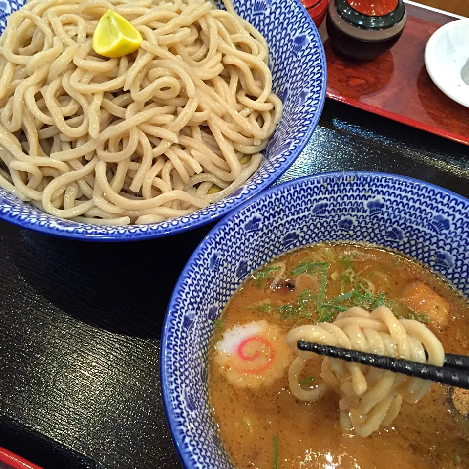 Snapdishの料理写真:濃厚魚介豚骨つけ麺 大|maixx ใหม่さん