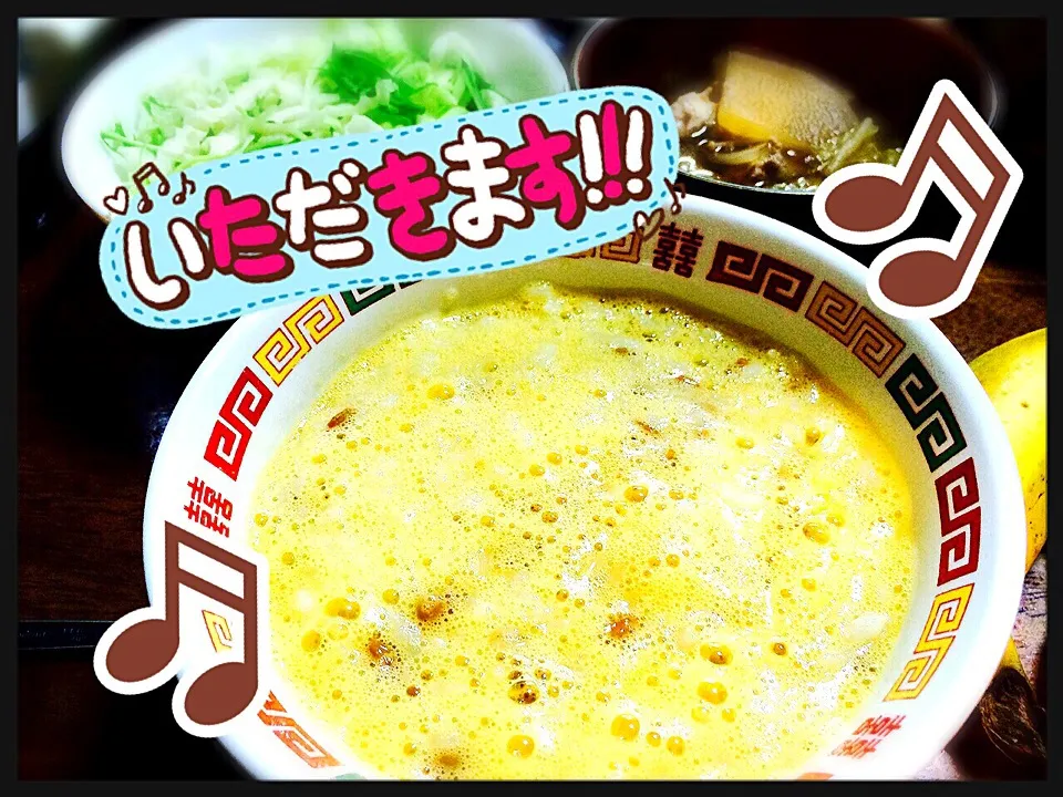 Snapdishの料理写真:ふわふわ〜納豆卵かけご飯！|こんぺいとうさん