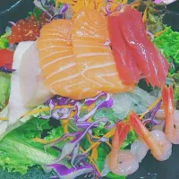 That was by far the best sashimi I've had in my life❤️❤️|devania angelinaさん