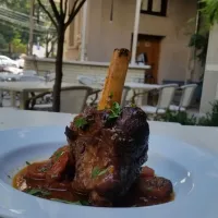 lamb osso bucco|Robert Pujinaさん