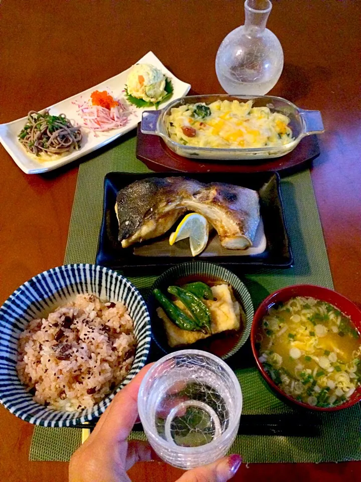 Today's Dinner🍴前菜･揚げ出し豆腐と獅子唐･ｶﾝﾊﾟﾁの塩焼き･豆乳ｸﾞﾗﾀﾝ･お赤飯･W葱のかき卵味噌汁|🌈Ami🍻さん