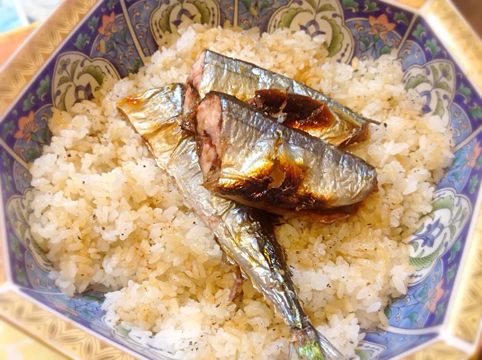 600投稿目！「秋刀魚ご飯」😋メッチャ美味しかった✌️|アライさんさん