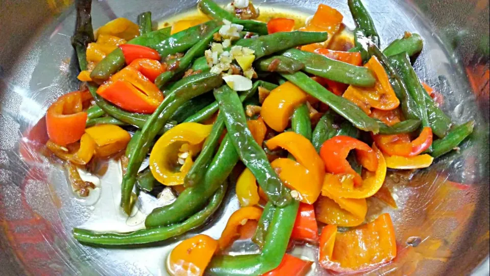 French Fine Beans & Mini Bell Peppers|Goh-sanさん