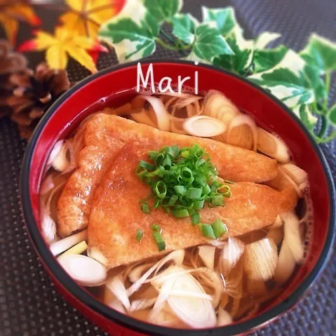 すぐ出来る🎵じゅわ〜っと甘い♥️きつねうどん|Mariさん