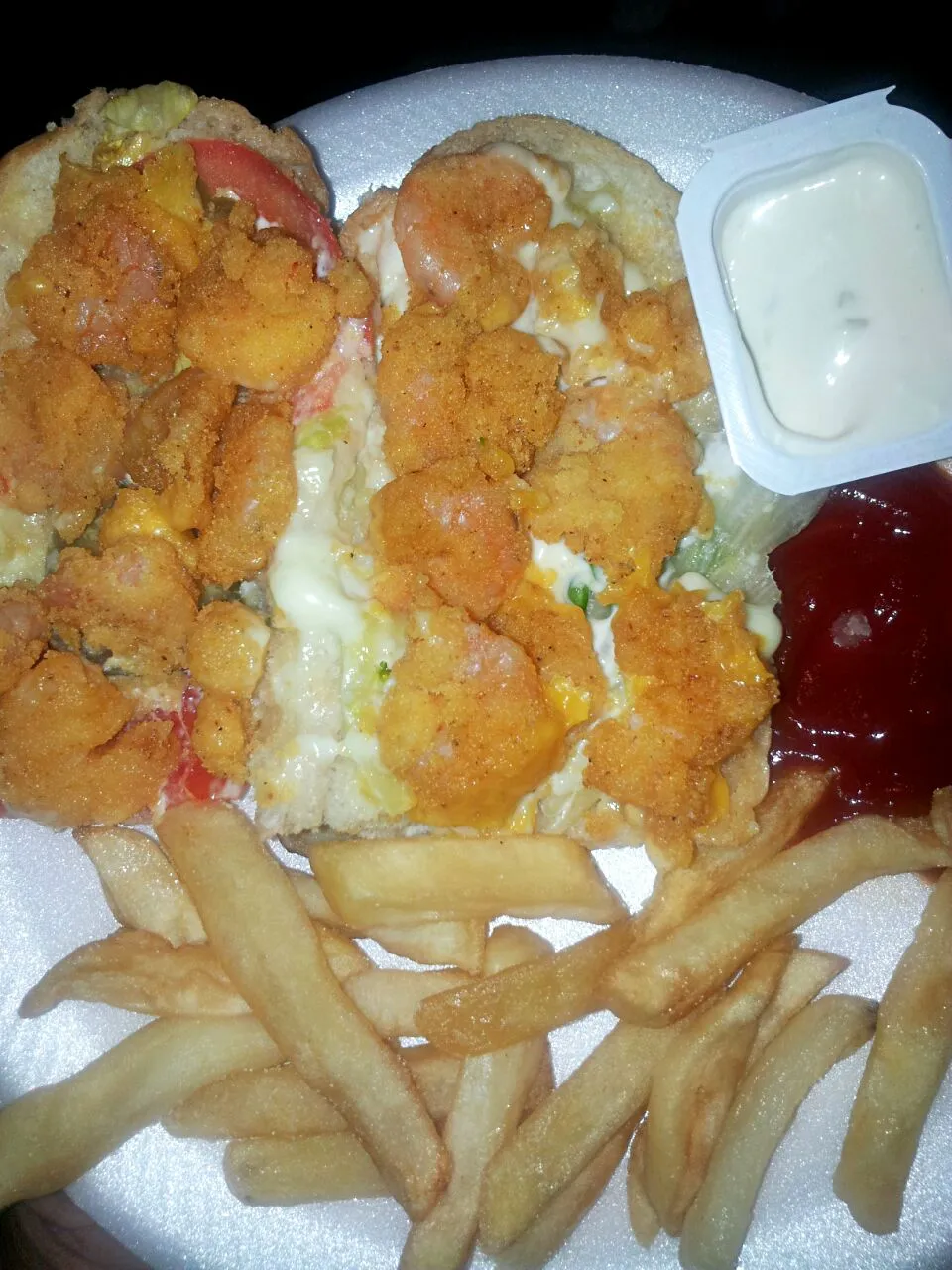 💻👀📷Unposted Images📷👀💻 Shrimp PoBoy &  Fries with Tartar Sauce & Tabasco Ketchup from Johnny B's Diner #Takeout #Lunch #Seafood #Shellfish #fries #Foodie|Alisha GodsglamGirl Matthewsさん