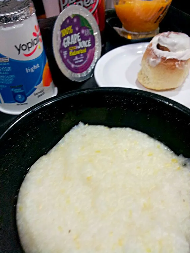 Snapdishの料理写真:💻👀📷Unposted Images📷👀💻 My Hospital Stay was great on a Foodie Side💯✔💯The Best Hospital Food Ever Plus I Had My Own Menu✔✔💯 It was #Snack/Teatime   #Dessert Cinna|Alisha GodsglamGirl Matthewsさん