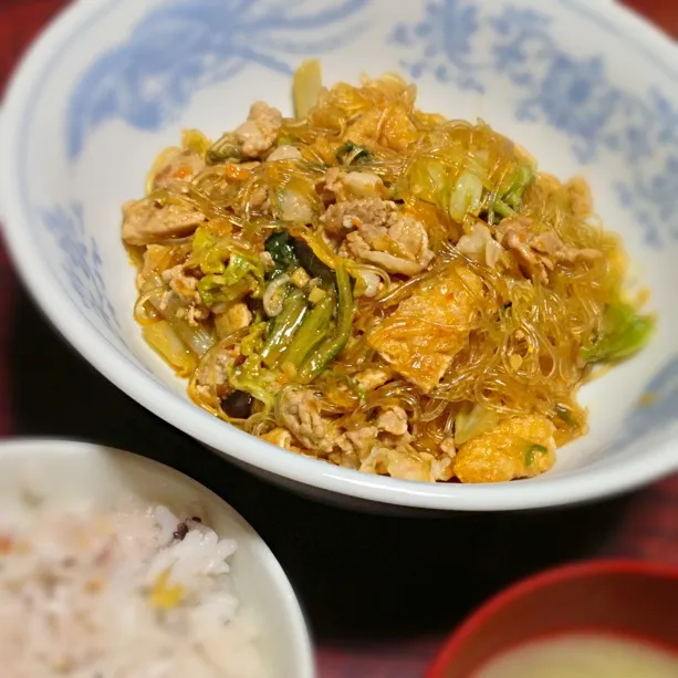 豚肉と白菜と油揚げの麻婆春雨風|ともえさん