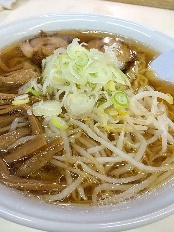 Snapdishの料理写真:しょうゆラーメン|市さん