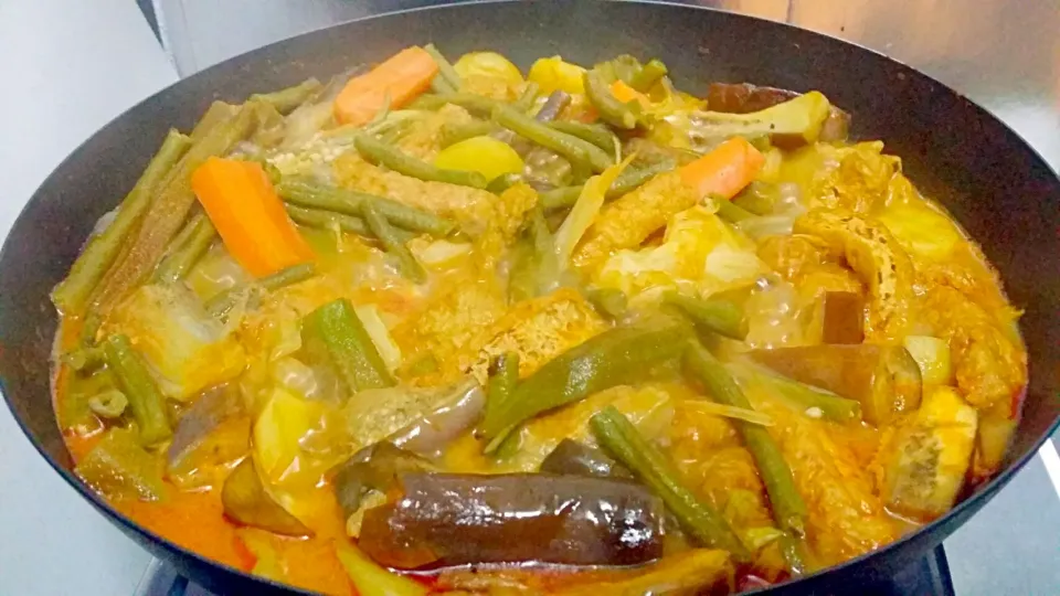 Curry vegetables #homecook #HH #Vegetarian #healthy|Helen Wongさん