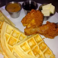 Jidori chicken and waffles|barbara kawaharaさん