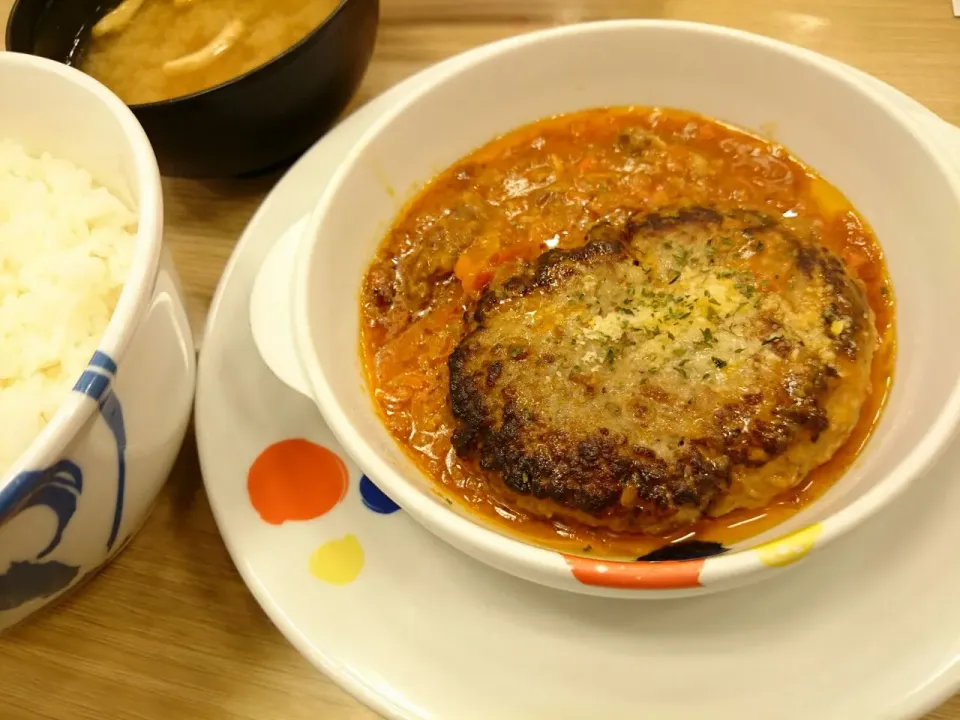 香味野菜のミートソースハンバーグ定食|ツツカメさん