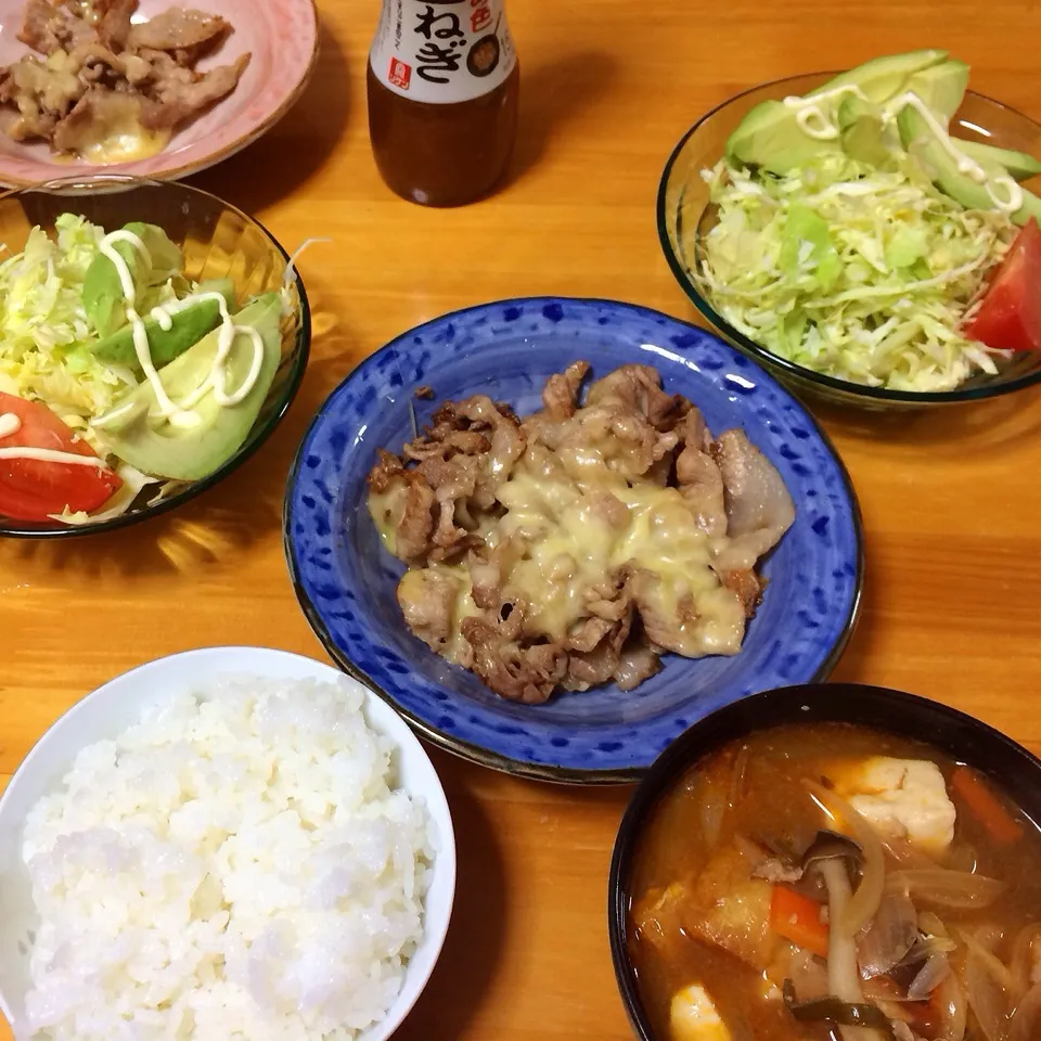 スンドゥブ、豚肉チーズ焼き|ろっくさん