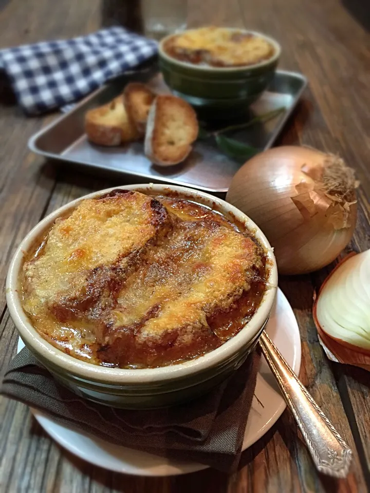 Snapdishの料理写真:Onion soup|rick chanさん