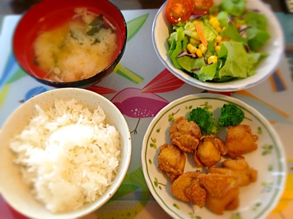 唐揚げ 定食 🍴|チビミミさん