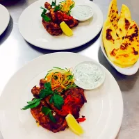 Tandoori chicken served with cucumber & carrot salad, raita and garlic naan|Tameeni Juggernauth Seboruthさん