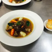 Kangaroo tail soupe with sauted vegetable and mushroom|Tameeni Juggernauth Seboruthさん