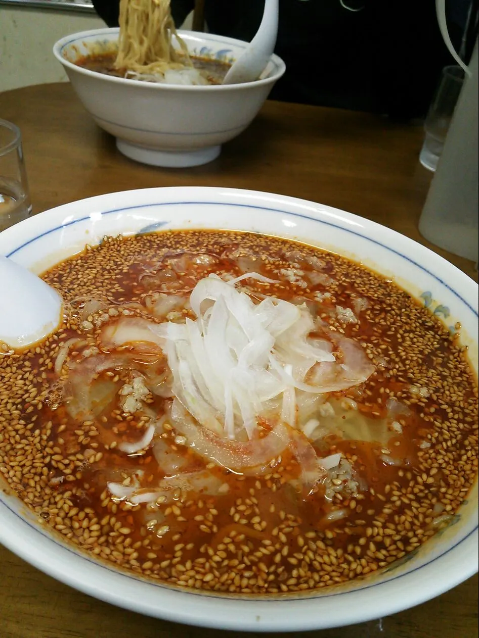 Snapdishの料理写真:勝浦タンタン麺 御食事処「いしい」|トミーサクさん