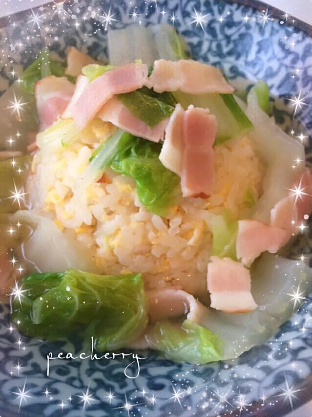 お昼はスープ炒飯😊|☆ぴ〜ちゃん☆さん