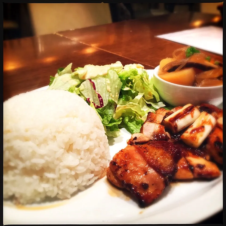 Snapdishの料理写真:照り焼きチキンプレート|Keisuke Makinoさん