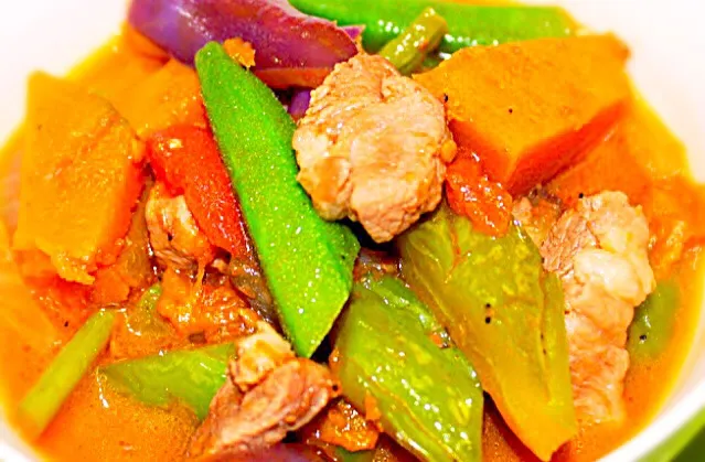 Pakbit ( pork & mixed vegetables stir fry)✨|Liezlさん