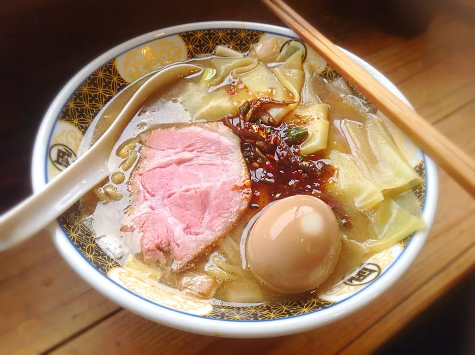 新宿ゴールデン街の凪さん🍜😋美味しいわい😋|アライさんさん