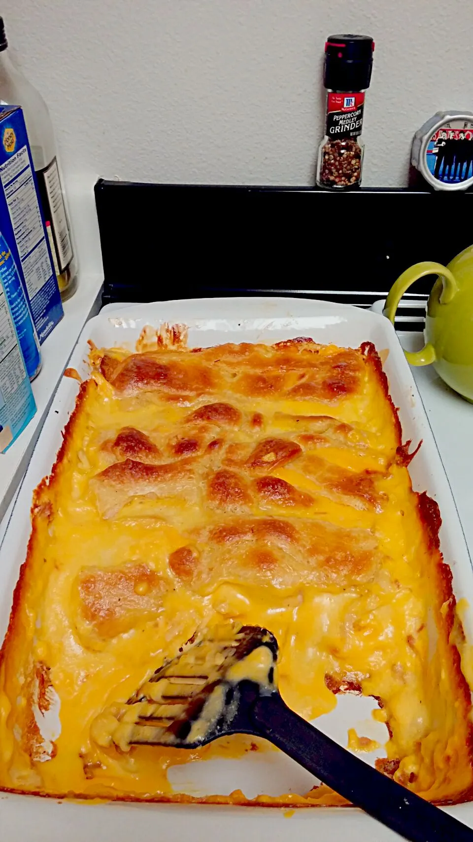 cheesy chicken crescent bake ! #velveetabake|Penny Laneさん