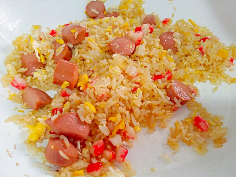 炒饭
Afternoon leftover steamed rice as dinner fried rice|🌷lynnlicious🌷さん