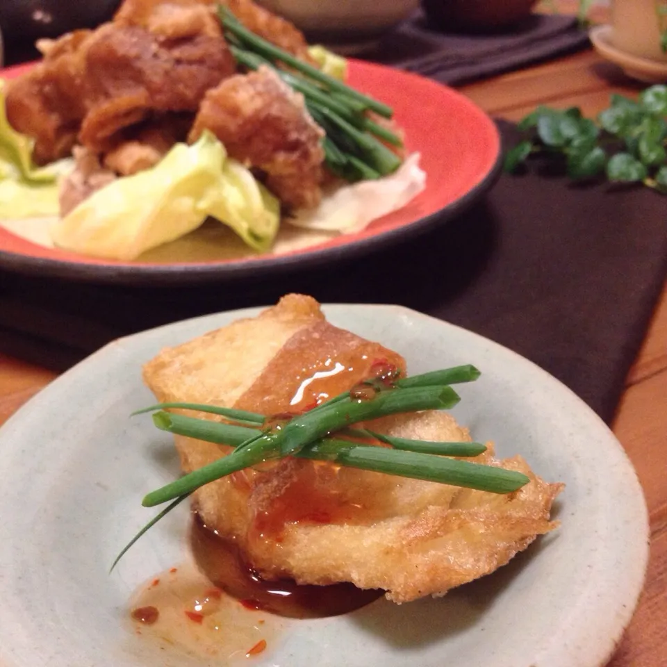 Snapdishの料理写真:お麩のから揚げ with  スイートチリソース|まちまちこさん