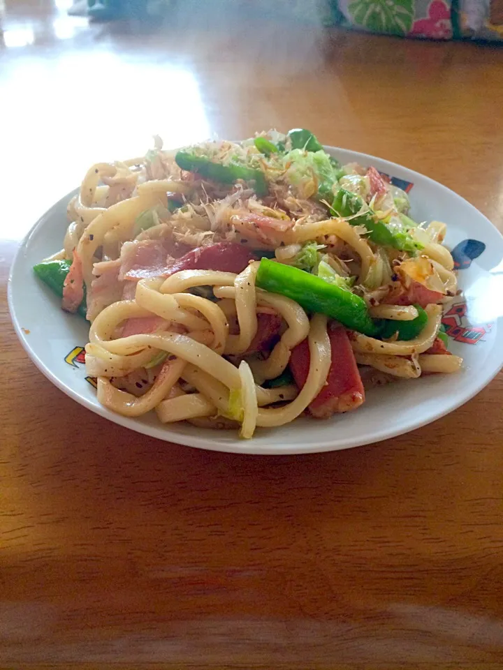 Snapdishの料理写真:焼きうどん|Mariko Kishinoさん