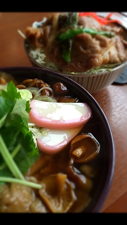 天然ナメコでナメコ蕎麦＋炭火焼き豚丼。|teee8さん