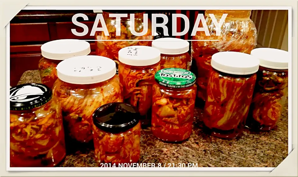 I made lots of Kimchi with my family.  We are ready for the winter!|Jihollandさん