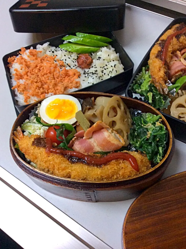 Snapdishの料理写真:大エビフライのお弁当|jyunjyunさん