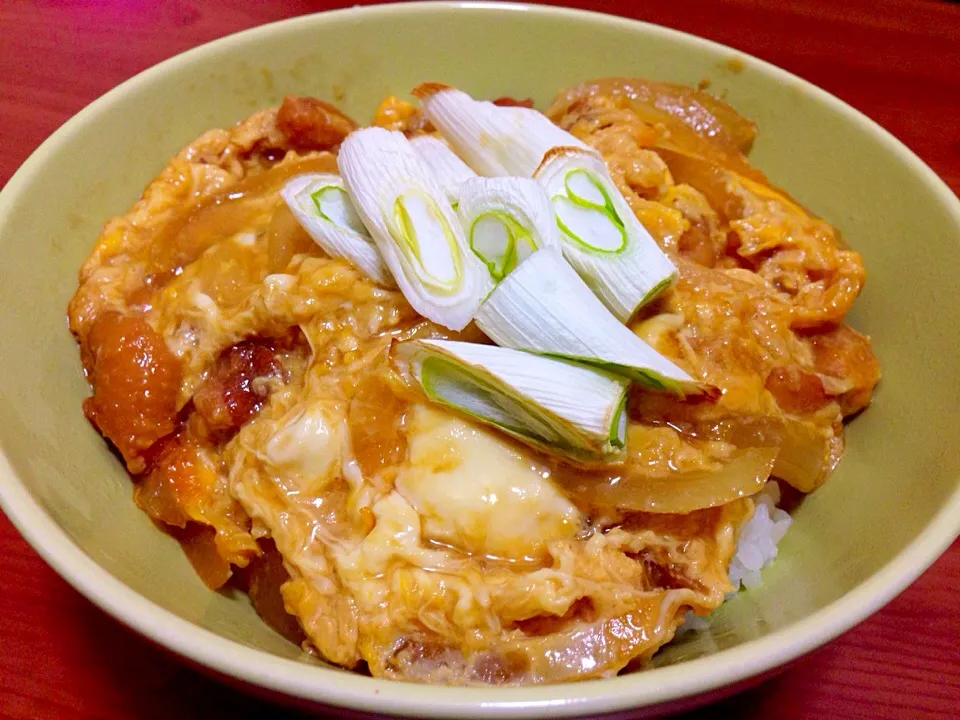 炙りネギ乗せ焼鳥丼|とーらさん