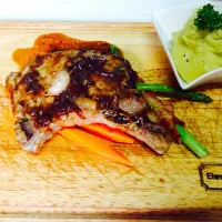 Juicy Pork Chop with Mashed Potatoes, Bacon Wrap Asparagus & mini carrots|Eleven Two & Co.さん