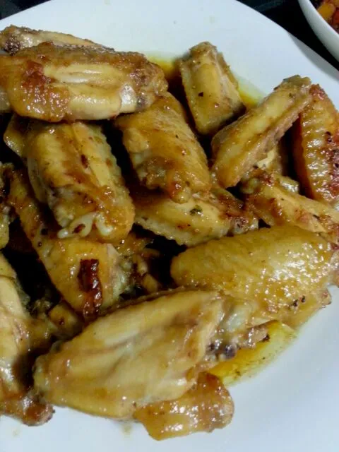 Garlic honey wings|shira chanさん