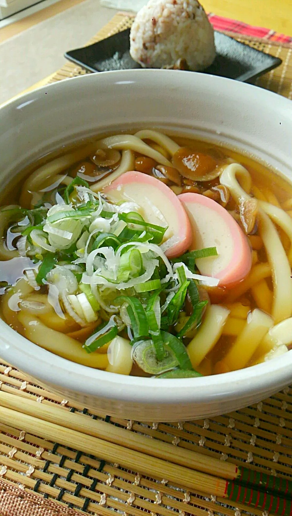 今日の   父のお昼ご飯は・・かけうどん|kimikimi󾬍さん