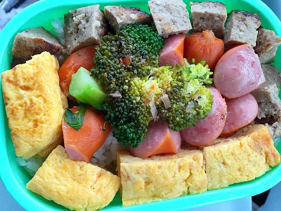 今日の愛妻弁当/Todays Bentou by my wife😍|Tito Jickain Recososa Jrさん